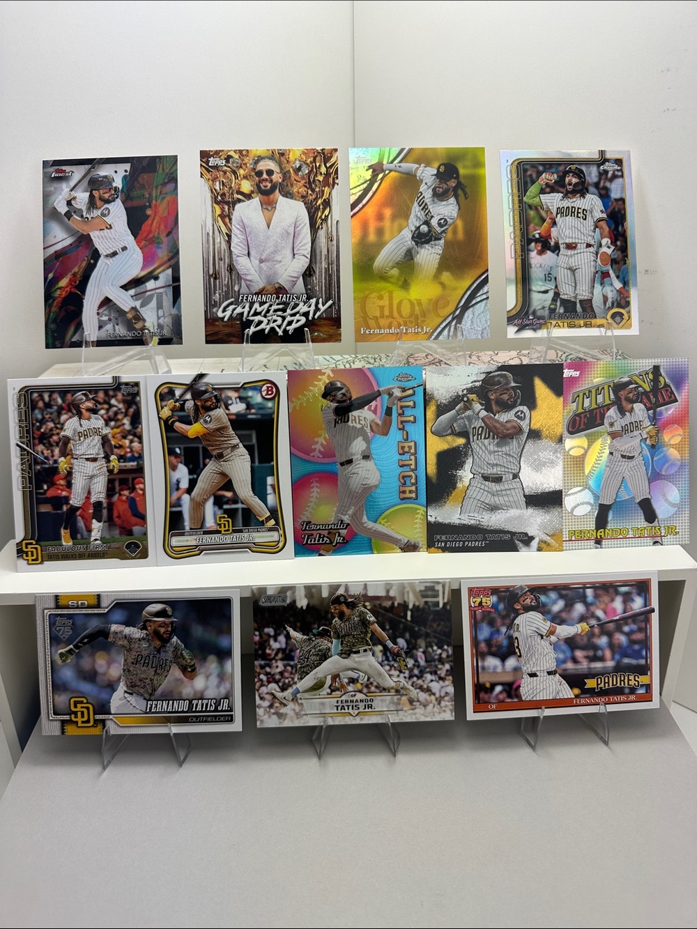 Fernando Tatis Jr. Padres lot of 12 w/ Glove Work/Gameday Drip/All-Etch